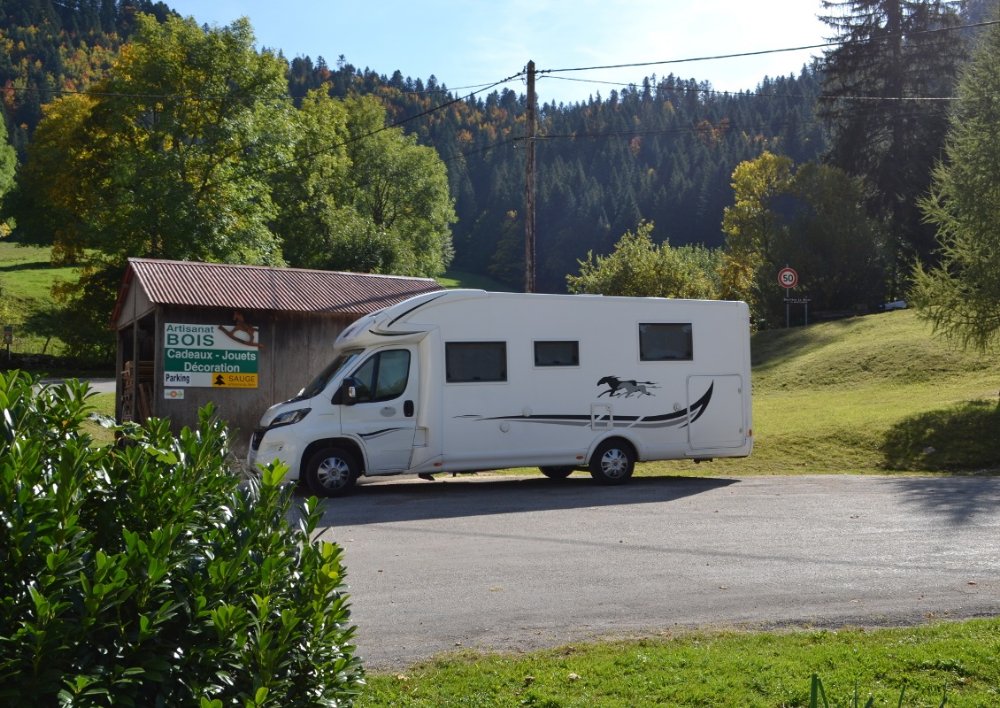 Aire camping-car  Montlebon (25500) - Photo 3